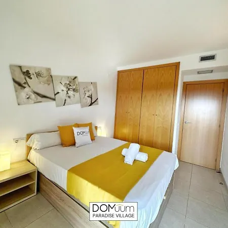 Domuum Holidays - Paradise Village Salou Exterior photo
